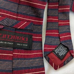 Umbria Men’s silk tie